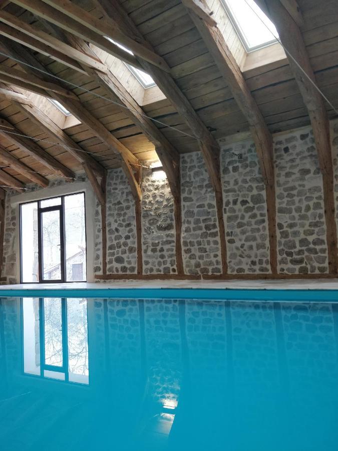 Hotel Les Fayettes Montregard Esterno foto